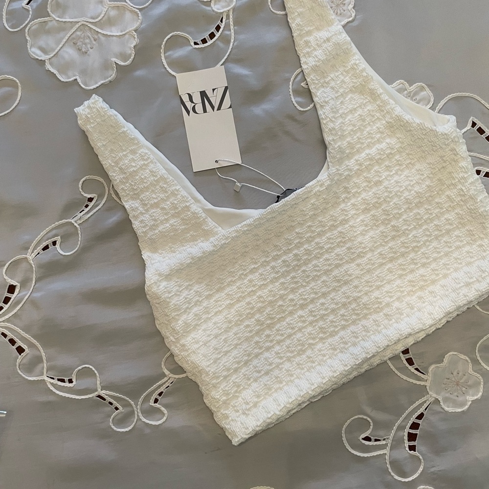 New Zara Textured Crop Top - Picture 9 of 13